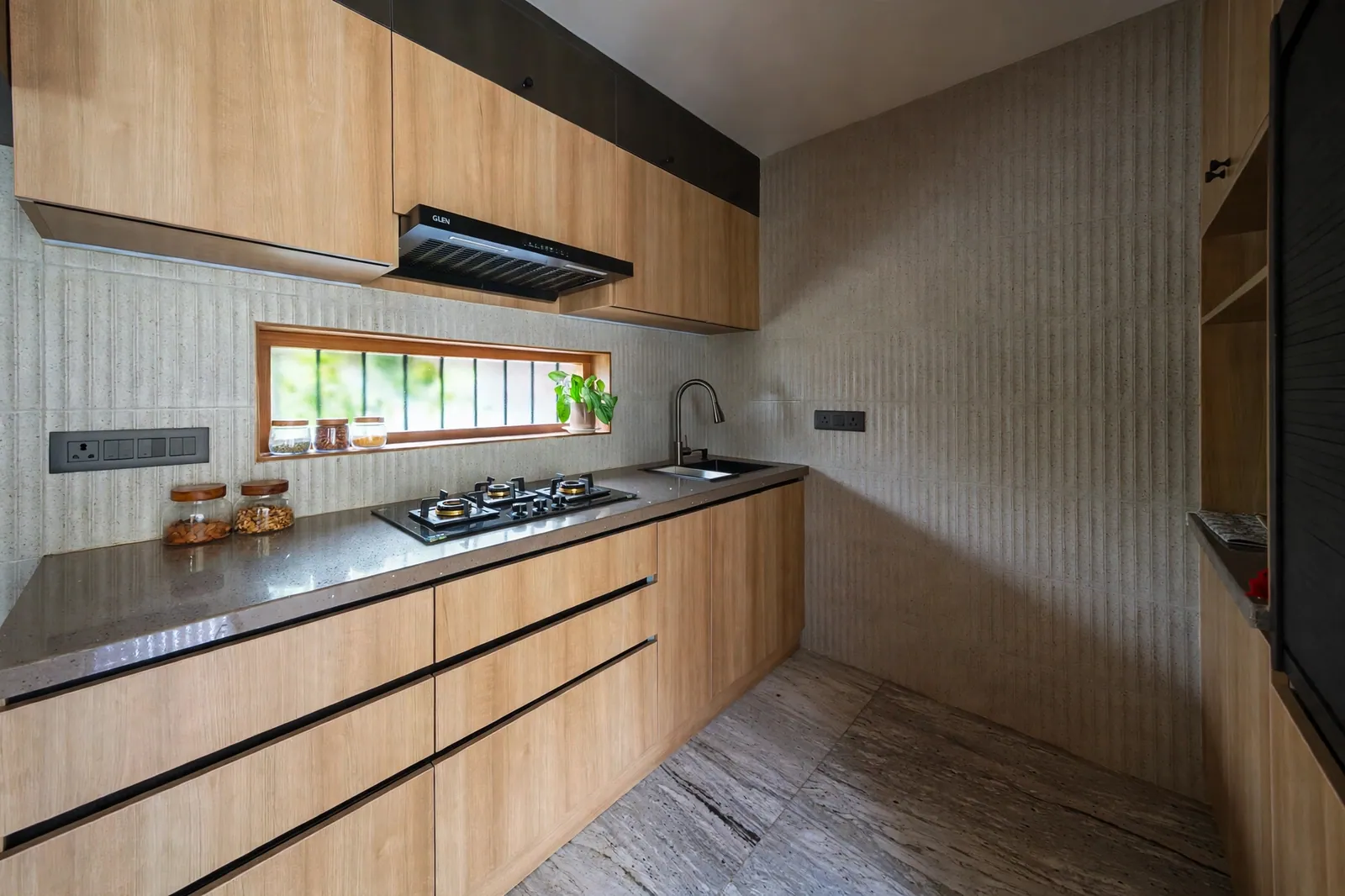 Open kitchen — La Rosa
